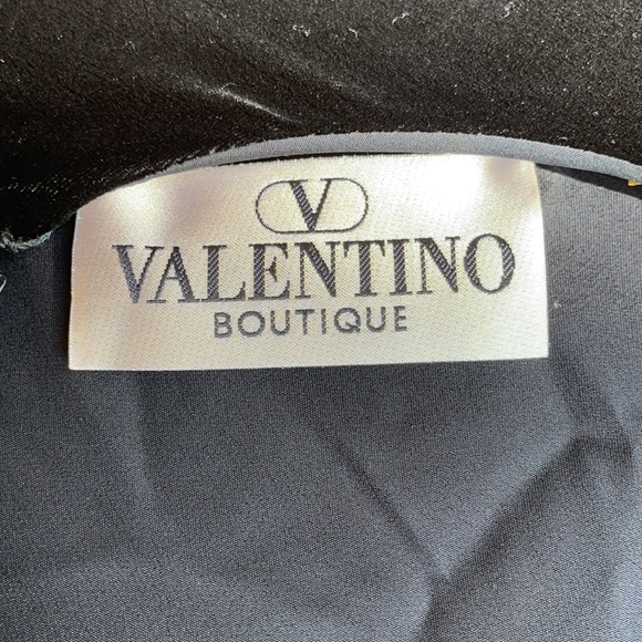 Valentino Black Evening Gown - Picture 6 of 6